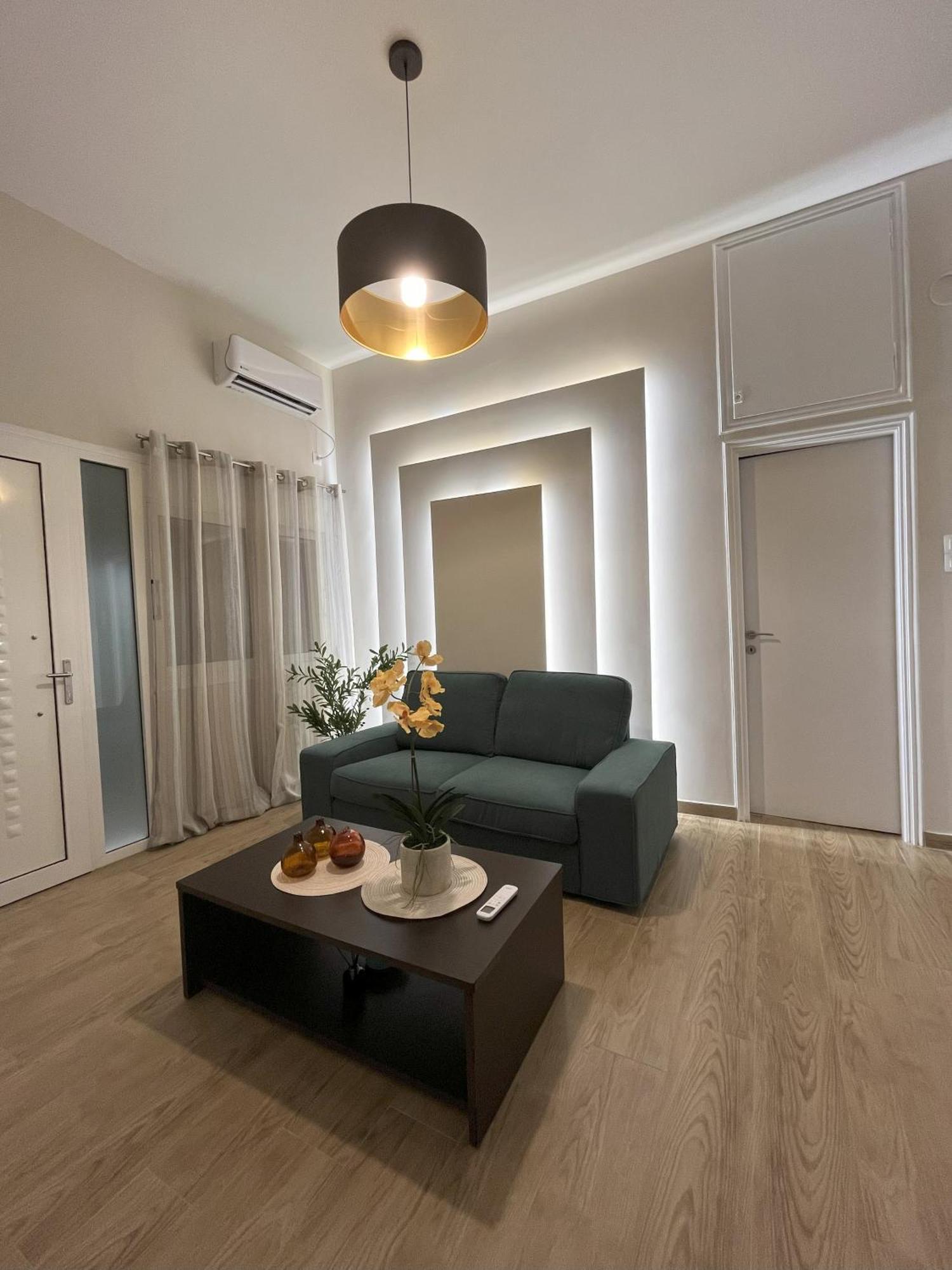 Emerald Luxury Apartments - Ath Airport Спата Экстерьер фото